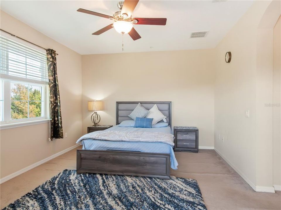 For Sale: $520,000 (3 beds, 2 baths, 2032 Square Feet)