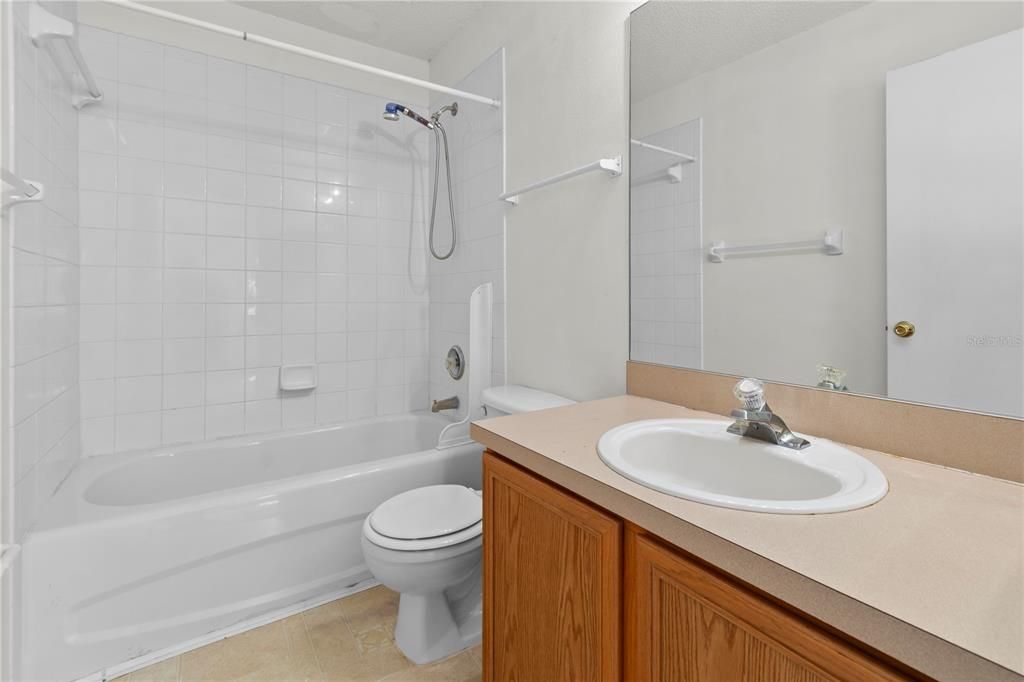 En Renta: $1,750 (3 camas, 2 baños, 1364 Pies cuadrados)