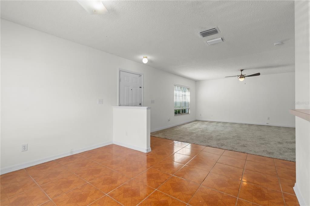 En Renta: $1,750 (3 camas, 2 baños, 1364 Pies cuadrados)