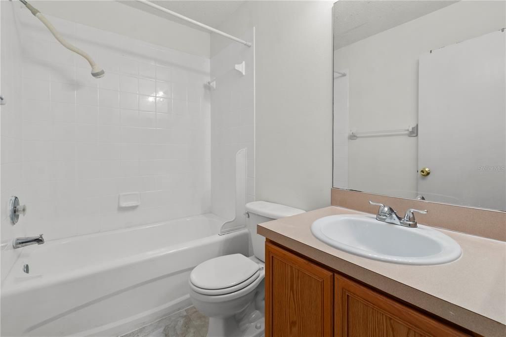 En Renta: $1,750 (3 camas, 2 baños, 1364 Pies cuadrados)