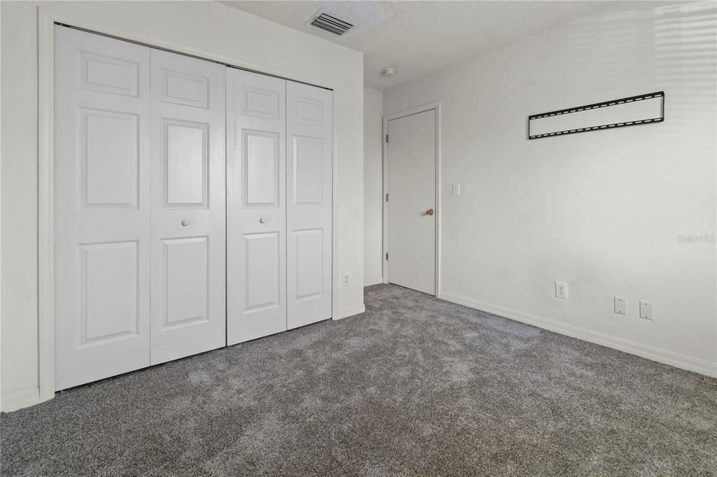 En Renta: $1,750 (3 camas, 2 baños, 1364 Pies cuadrados)