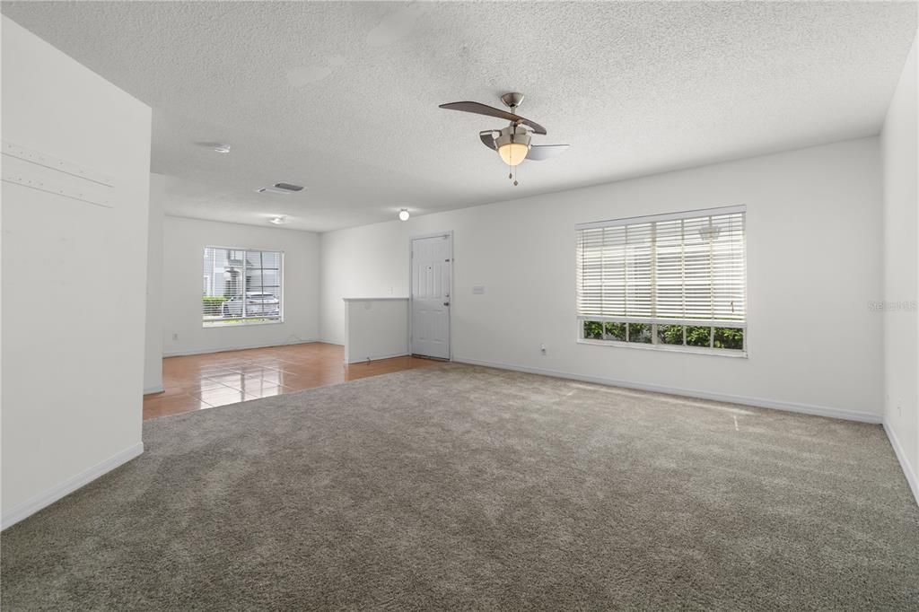 En Renta: $1,750 (3 camas, 2 baños, 1364 Pies cuadrados)