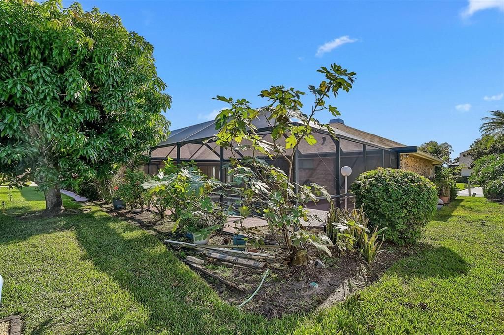 Activo con contrato: $565,000 (3 camas, 2 baños, 2540 Pies cuadrados)