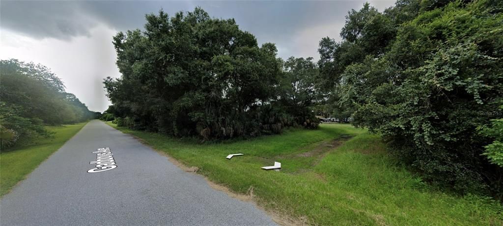 待售: $18,000 (0.23 acres)