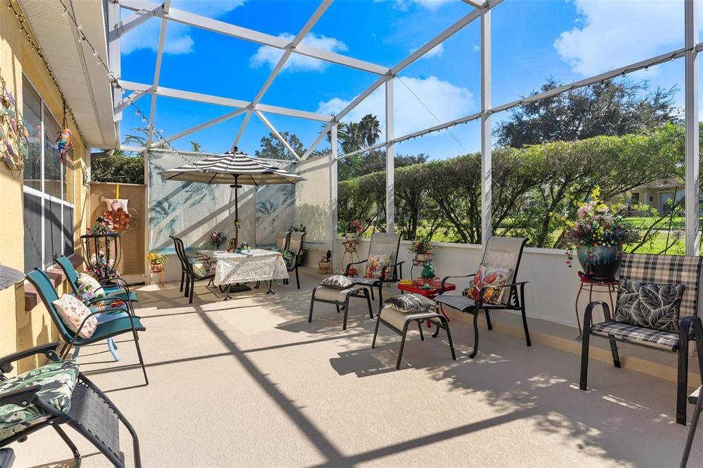 En Venta: $349,900 (3 camas, 2 baños, 2111 Pies cuadrados)