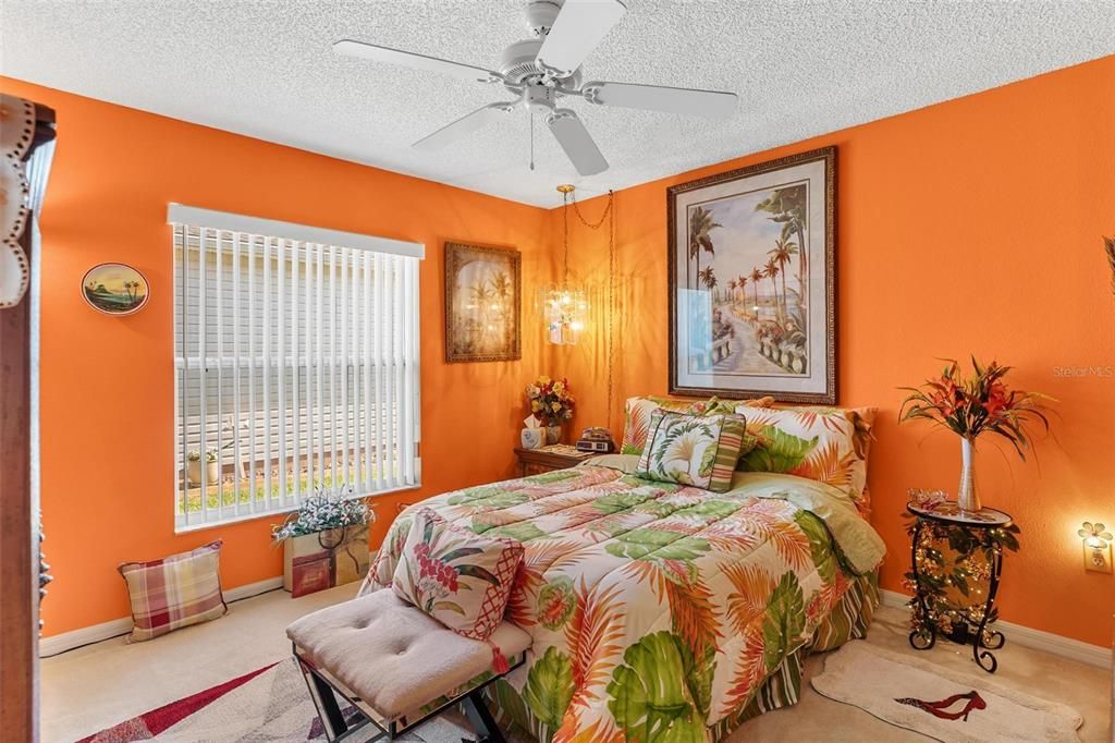 En Venta: $349,900 (3 camas, 2 baños, 2111 Pies cuadrados)