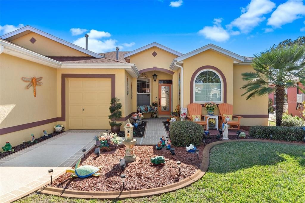 En Venta: $349,900 (3 camas, 2 baños, 2111 Pies cuadrados)