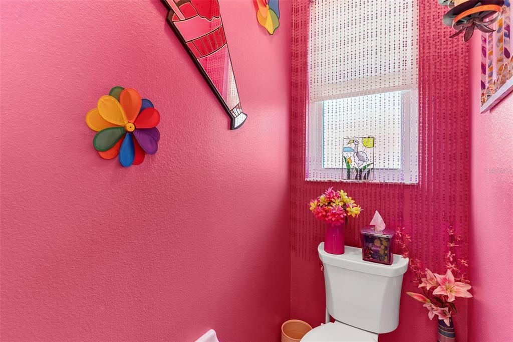 En Venta: $349,900 (3 camas, 2 baños, 2111 Pies cuadrados)