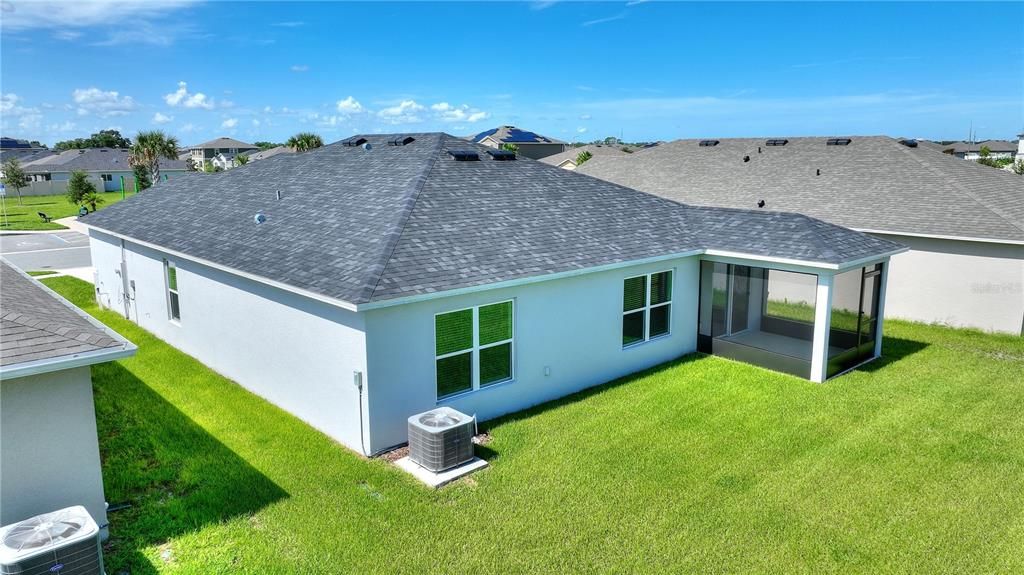 For Rent: $1,895 (4 beds, 2 baths, 1707 Square Feet)