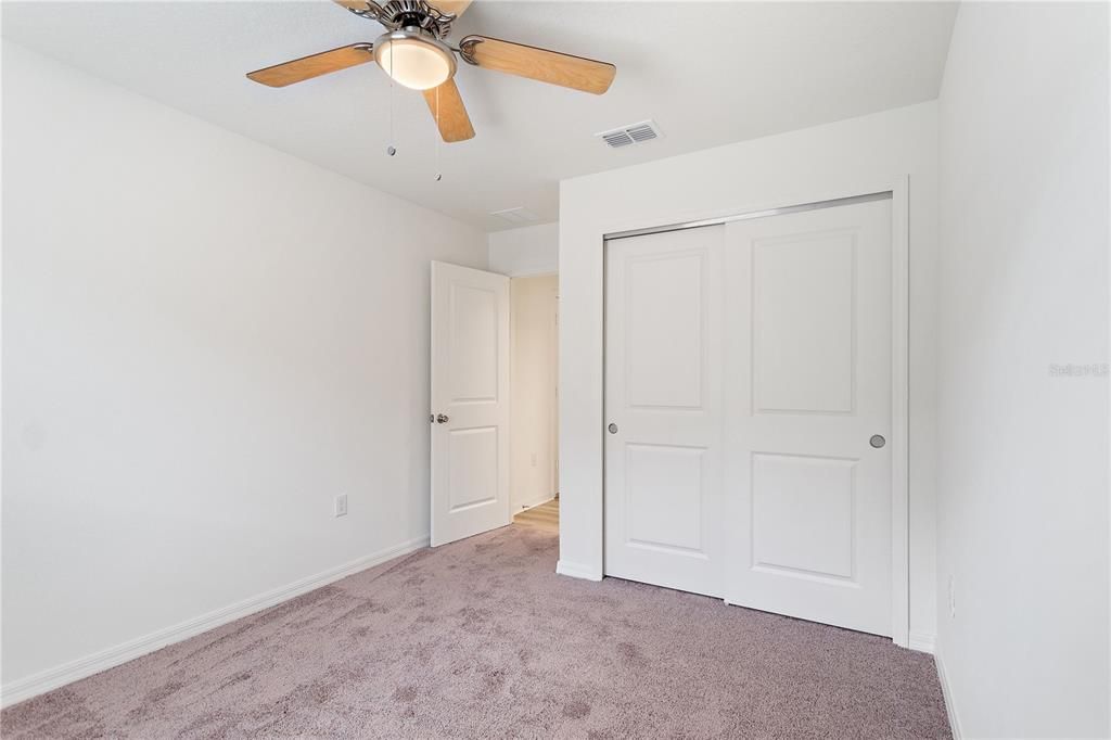 For Rent: $1,895 (4 beds, 2 baths, 1707 Square Feet)