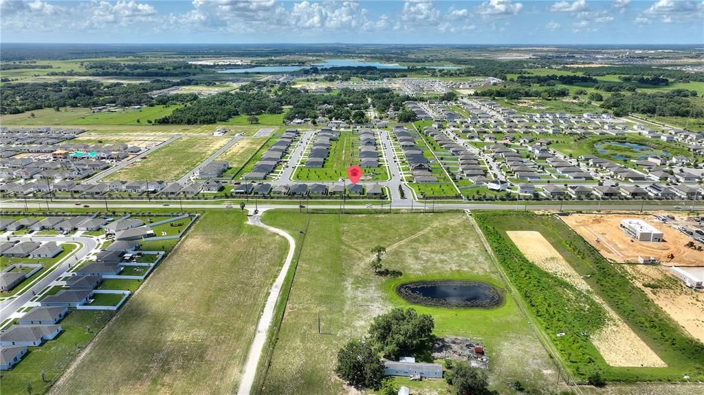 For Rent: $1,895 (4 beds, 2 baths, 1707 Square Feet)