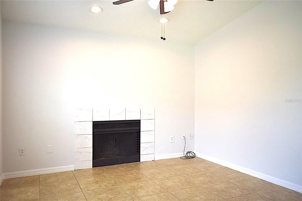 En Renta: $1,850 (3 camas, 1 baños, 1023 Pies cuadrados)