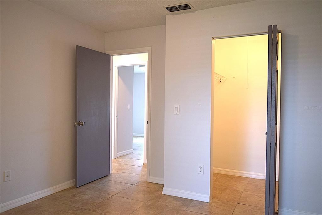 En Renta: $1,850 (3 camas, 1 baños, 1023 Pies cuadrados)