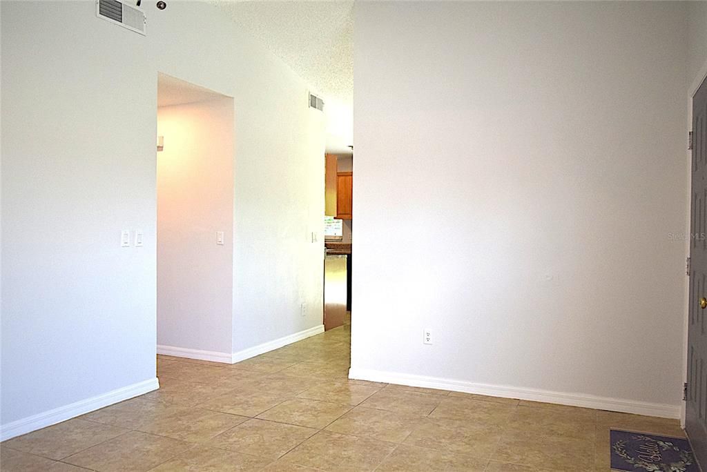 En Renta: $1,850 (3 camas, 1 baños, 1023 Pies cuadrados)