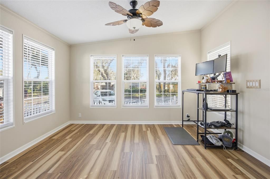 En Venta: $229,900 (2 camas, 2 baños, 1080 Pies cuadrados)