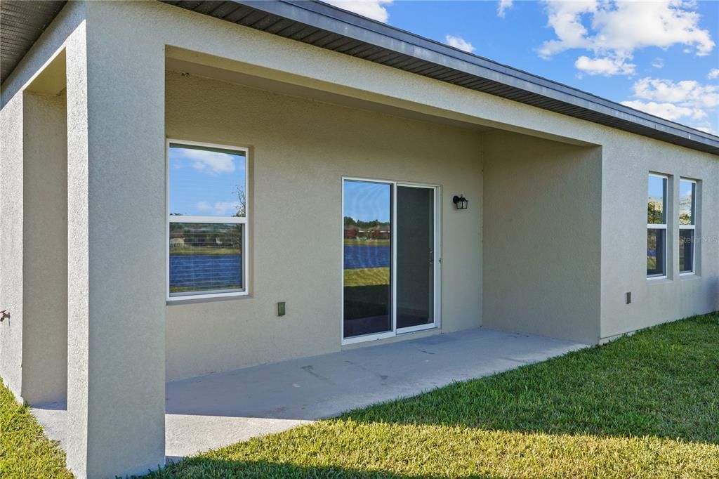 For Sale: $345,000 (3 beds, 2 baths, 1643 Square Feet)