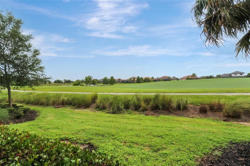 For Rent: $4,000 (2 beds, 2 baths, 1329 Square Feet)