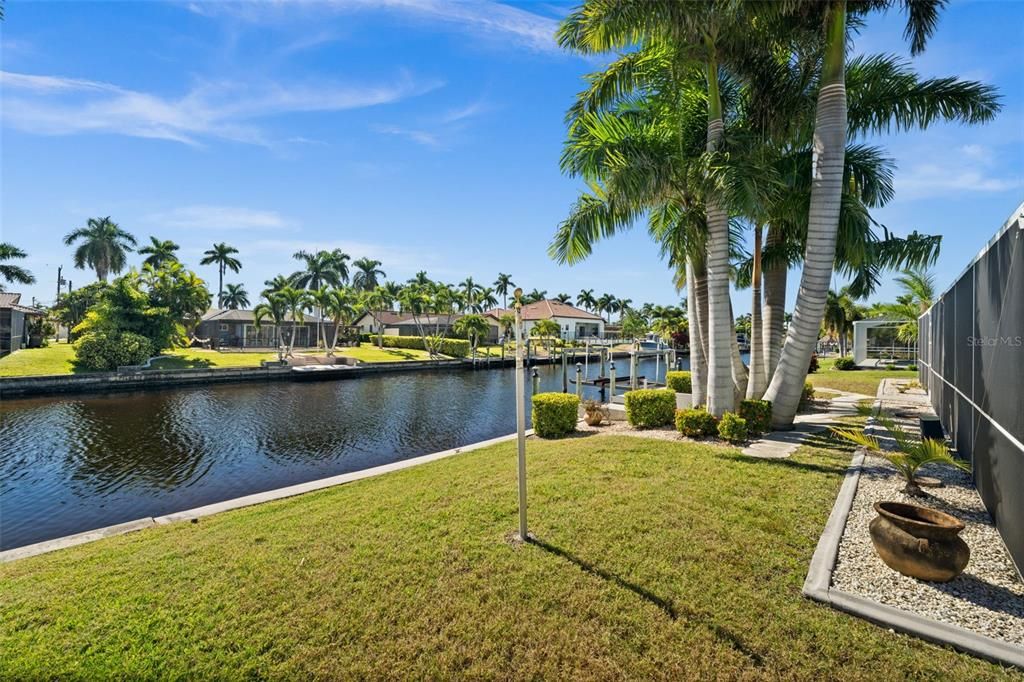 For Sale: $649,900 (3 beds, 2 baths, 2530 Square Feet)