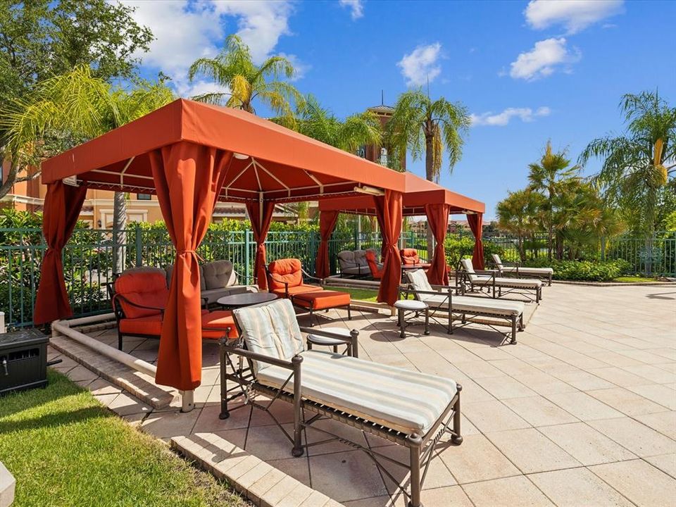 待售: $259,900 (2 贝兹, 2 浴室, 1230 平方英尺)