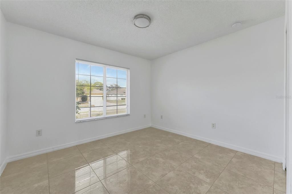 For Rent: $2,400 (4 beds, 2 baths, 1544 Square Feet)