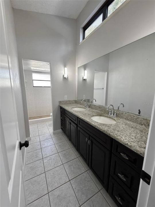 待售: $539,900 (3 贝兹, 2 浴室, 2596 平方英尺)