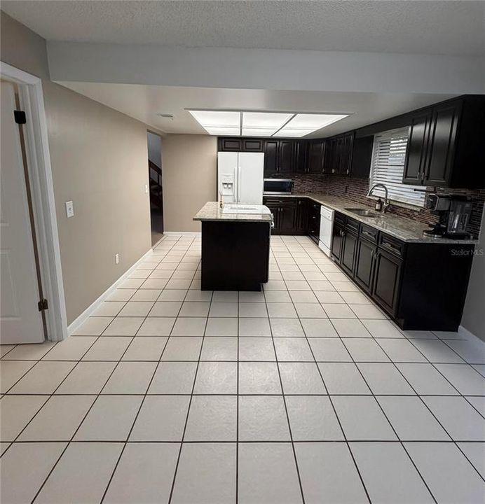 待售: $539,900 (3 贝兹, 2 浴室, 2596 平方英尺)