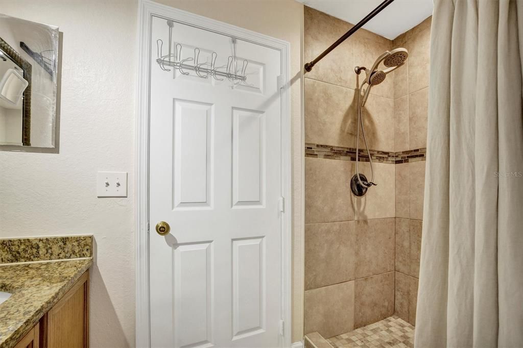 For Sale: $340,000 (3 beds, 2 baths, 2013 Square Feet)