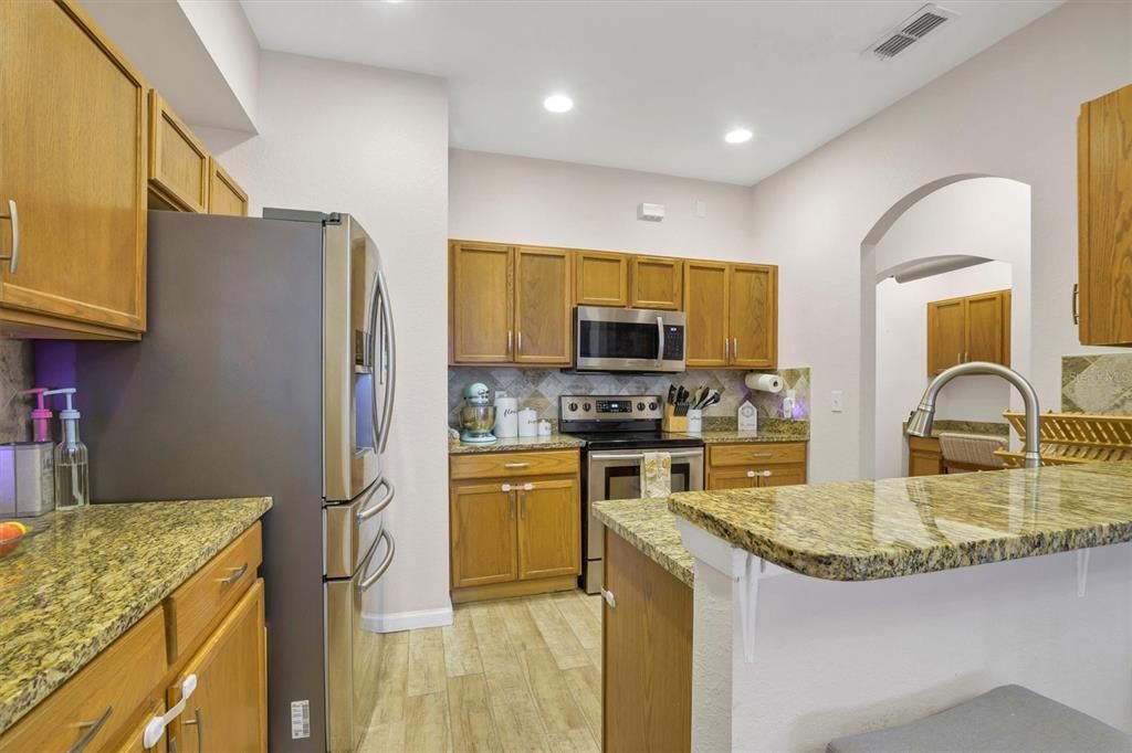 For Sale: $340,000 (3 beds, 2 baths, 2013 Square Feet)