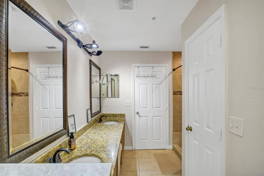 For Sale: $340,000 (3 beds, 2 baths, 2013 Square Feet)