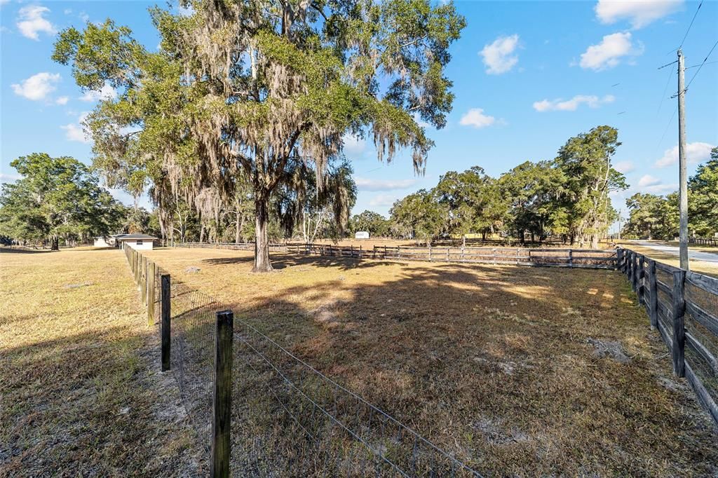 待售: $775,000 (5 贝兹, 3 浴室, 2317 平方英尺)