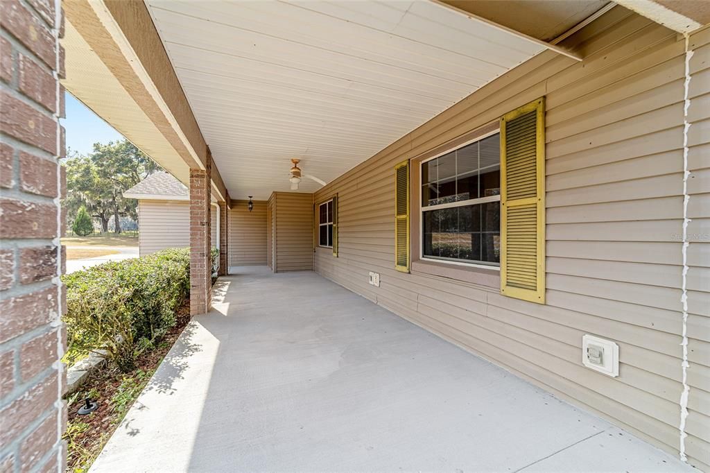 For Sale: $725,000 (5 beds, 3 baths, 2317 Square Feet)