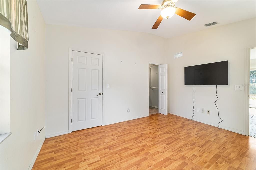 待售: $775,000 (5 贝兹, 3 浴室, 2317 平方英尺)