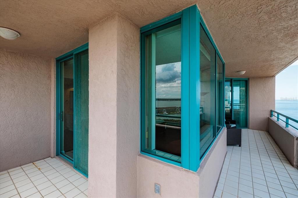 待售: $1,190,000 (2 贝兹, 2 浴室, 1579 平方英尺)