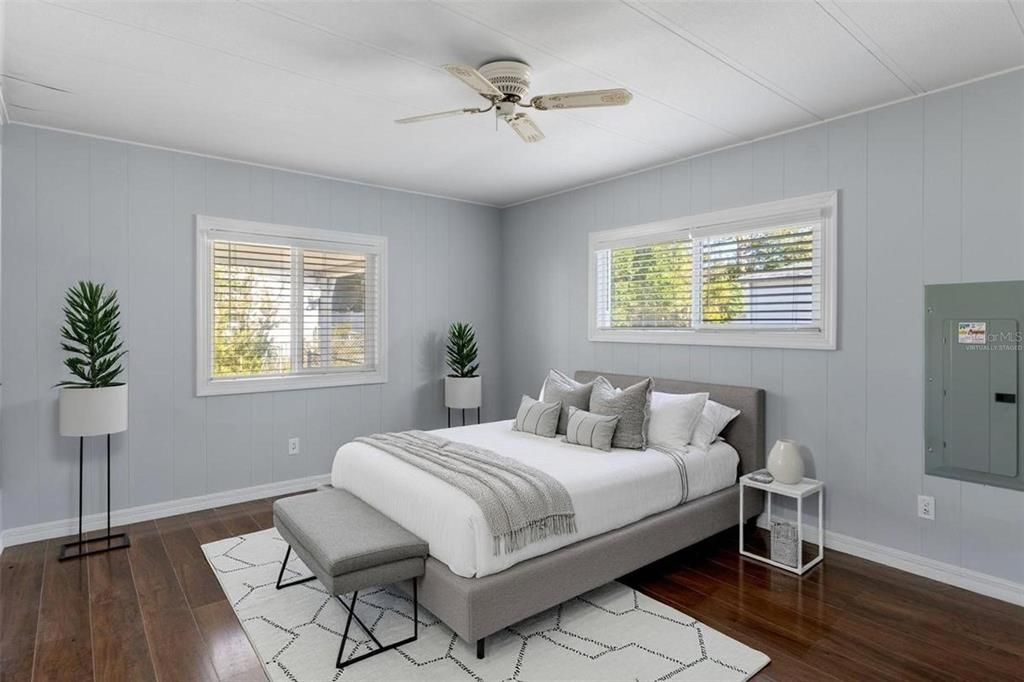 For Sale: $195,000 (3 beds, 2 baths, 1253 Square Feet)