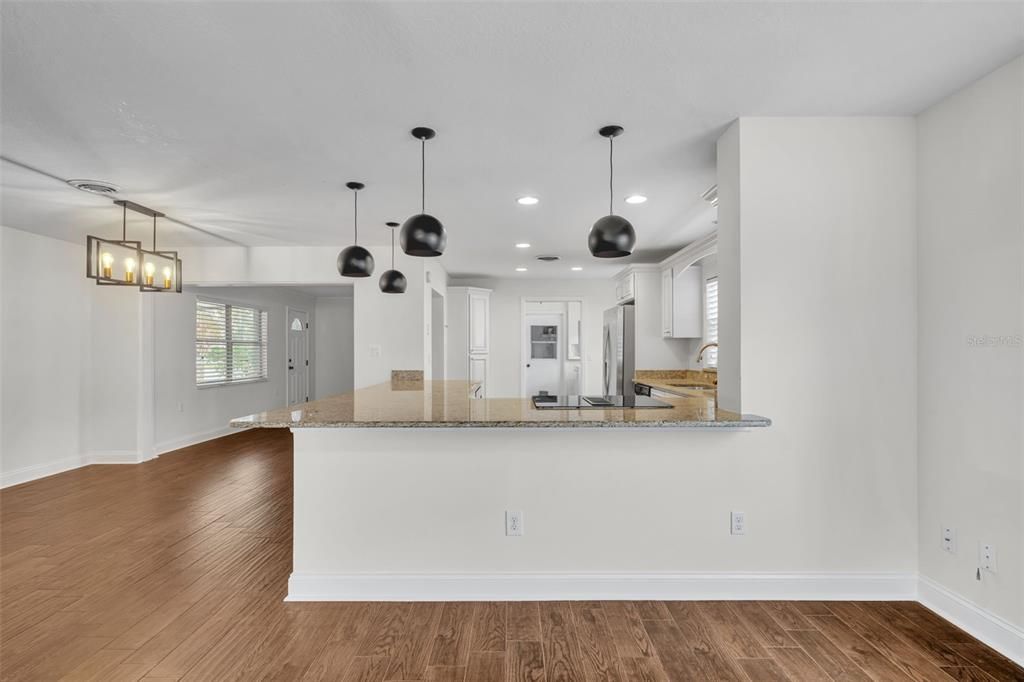 For Rent: $3,150 (3 beds, 2 baths, 1763 Square Feet)