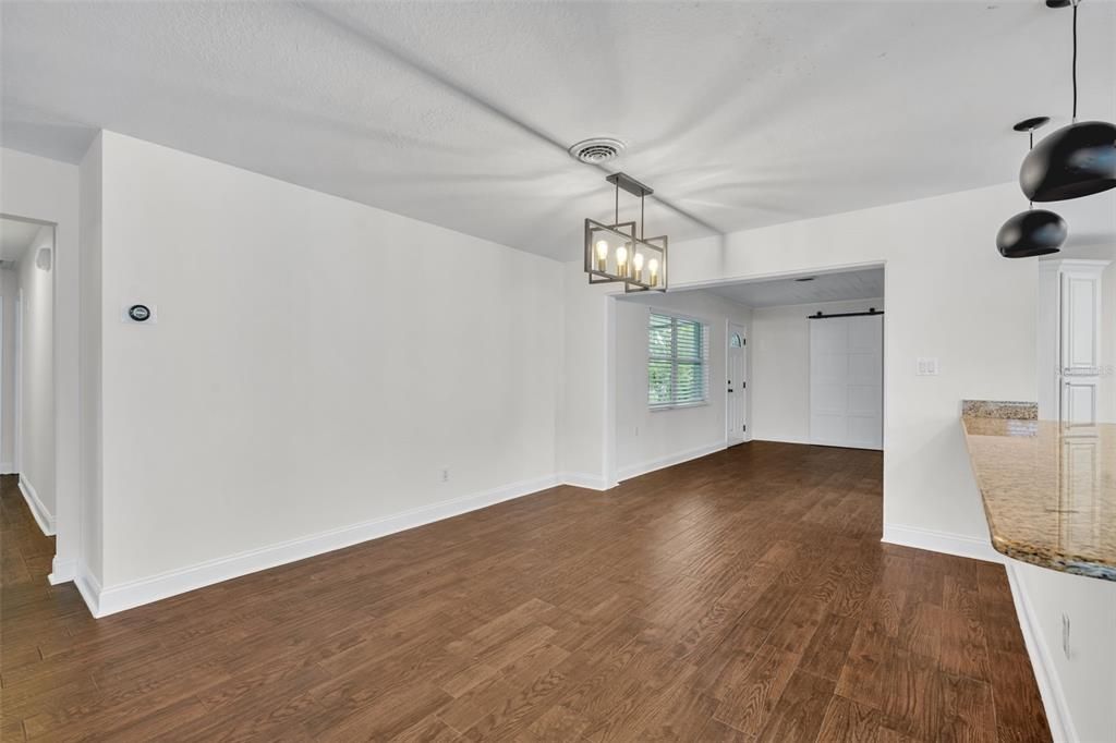 For Rent: $3,150 (3 beds, 2 baths, 1763 Square Feet)