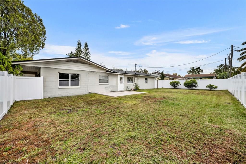 For Rent: $3,150 (3 beds, 2 baths, 1763 Square Feet)