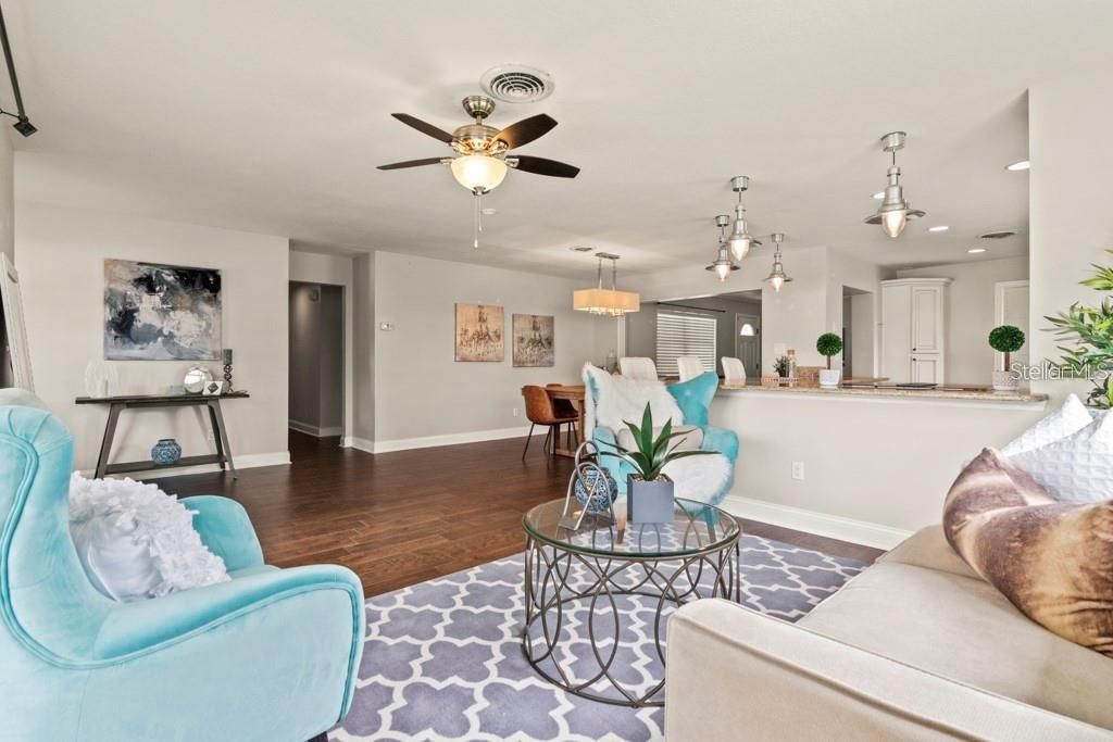 For Rent: $3,200 (3 beds, 2 baths, 1763 Square Feet)