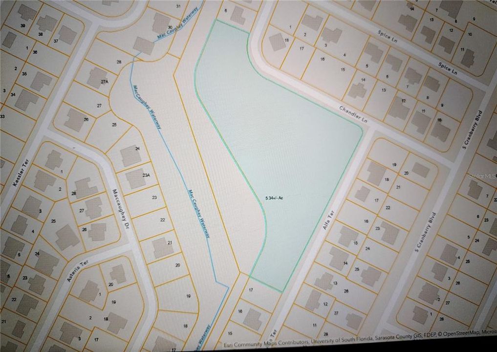 待售: $649,900 (5.37 acres)