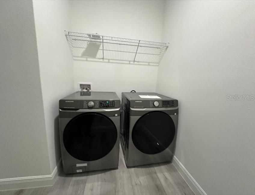 For Sale: $279,900 (4 beds, 2 baths, 1774 Square Feet)