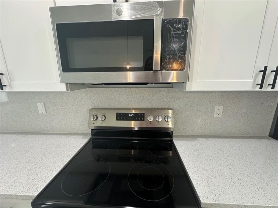 For Sale: $279,900 (4 beds, 2 baths, 1774 Square Feet)