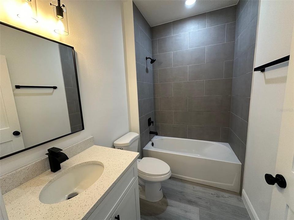 For Sale: $279,900 (4 beds, 2 baths, 1774 Square Feet)