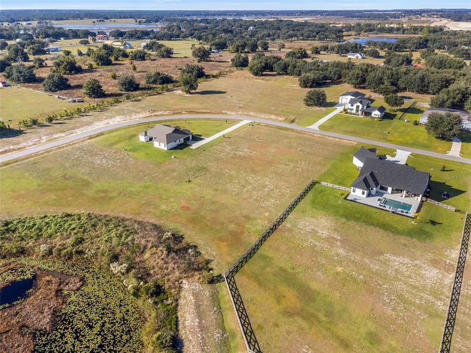 待售: $269,000 (1.44 acres)