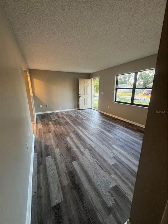 En Renta: $1,495 (2 camas, 2 baños, 1000 Pies cuadrados)