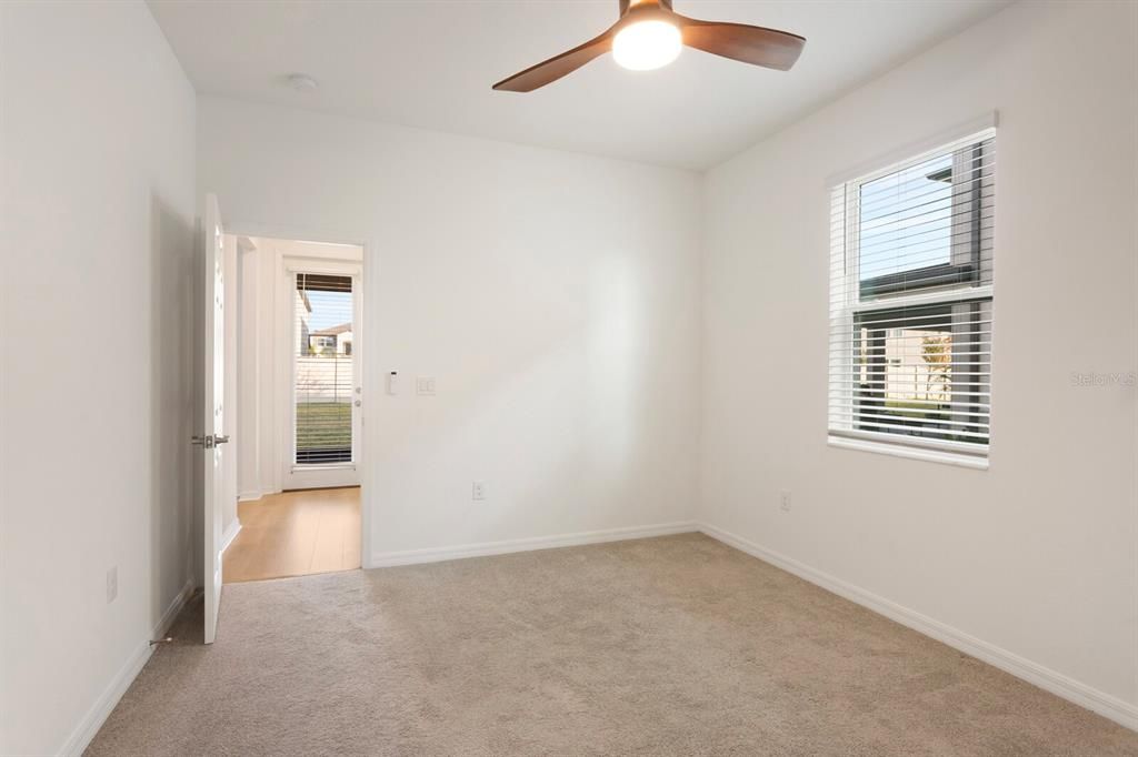 待售: $620,000 (5 贝兹, 4 浴室, 3317 平方英尺)