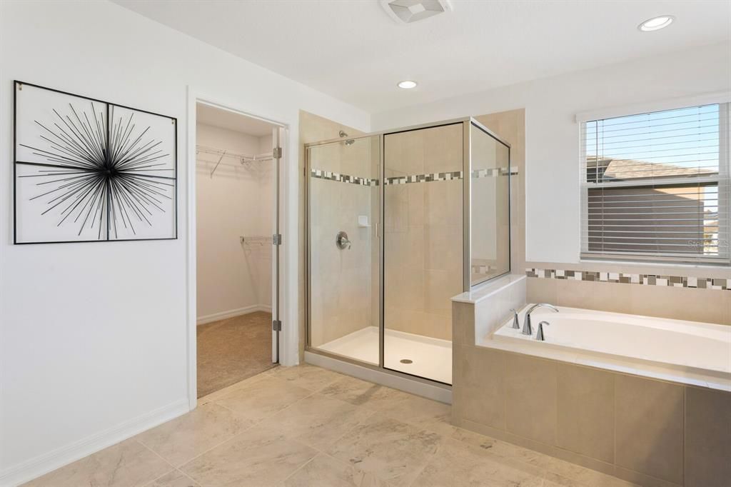 待售: $620,000 (5 贝兹, 4 浴室, 3317 平方英尺)