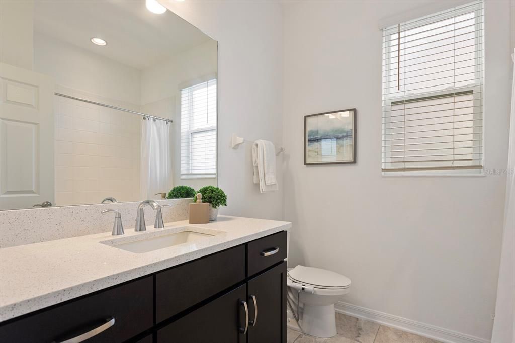 待售: $620,000 (5 贝兹, 4 浴室, 3317 平方英尺)