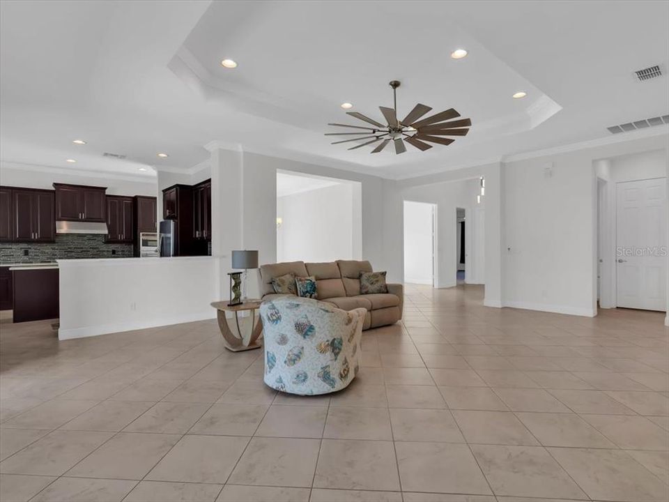 На продажу: $619,000 (3 спален, 3 ванн, 2741 Квадратных фут)