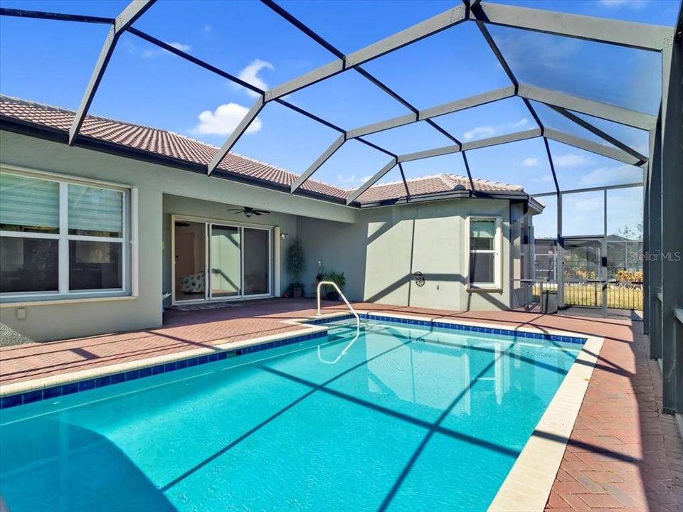 На продажу: $619,000 (3 спален, 3 ванн, 2741 Квадратных фут)