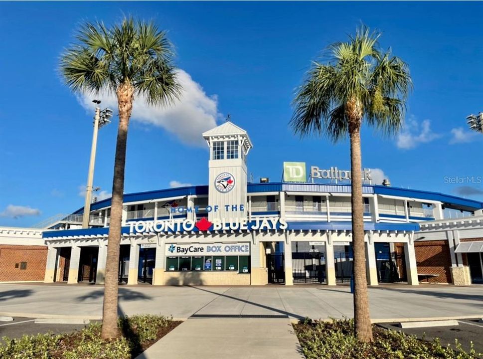 待售: $119,500 (1 贝兹, 1 浴室, 740 平方英尺)